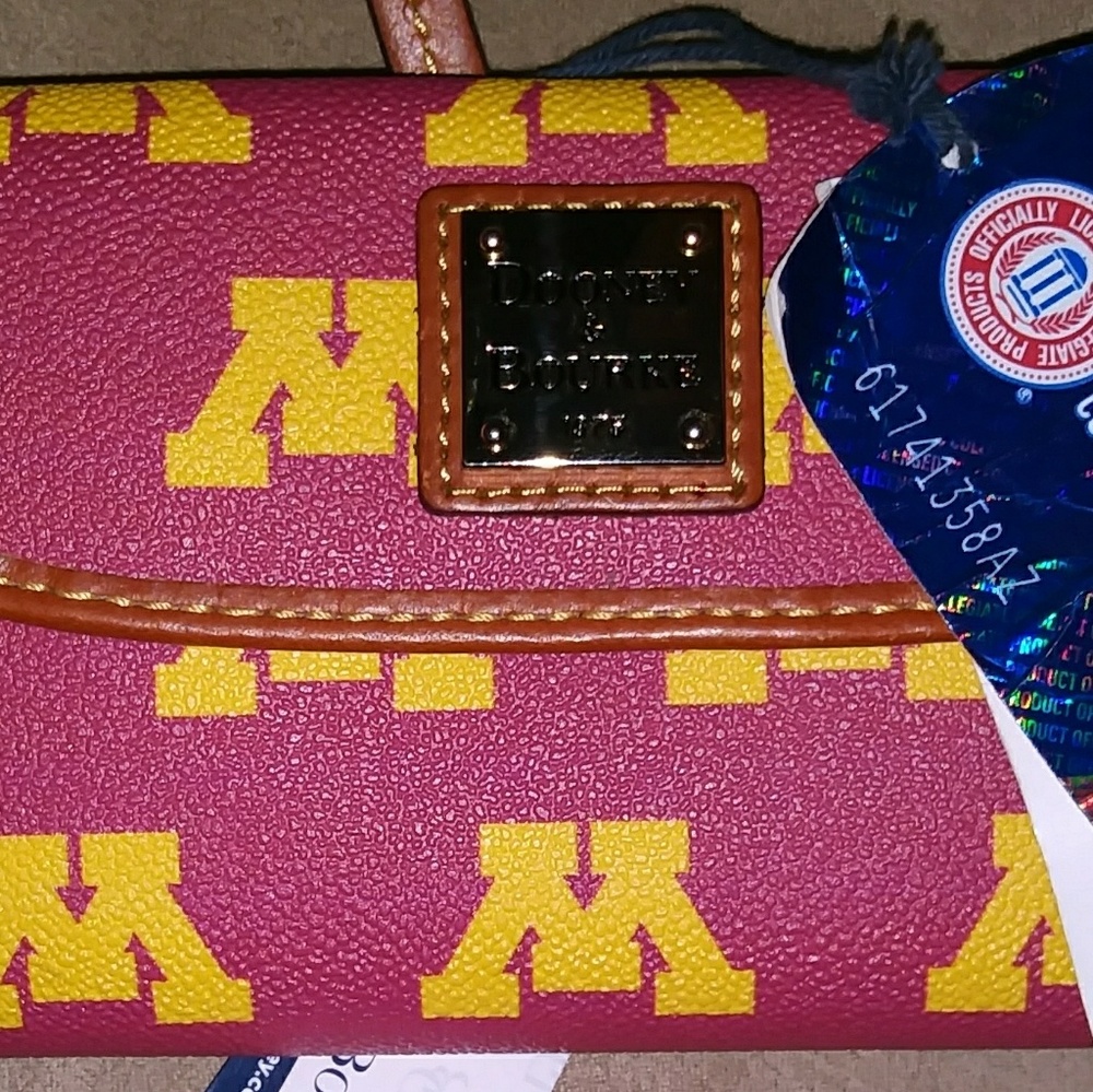 MAKE A DEAL 🎉NEW DOONEY & BOURKE🎉